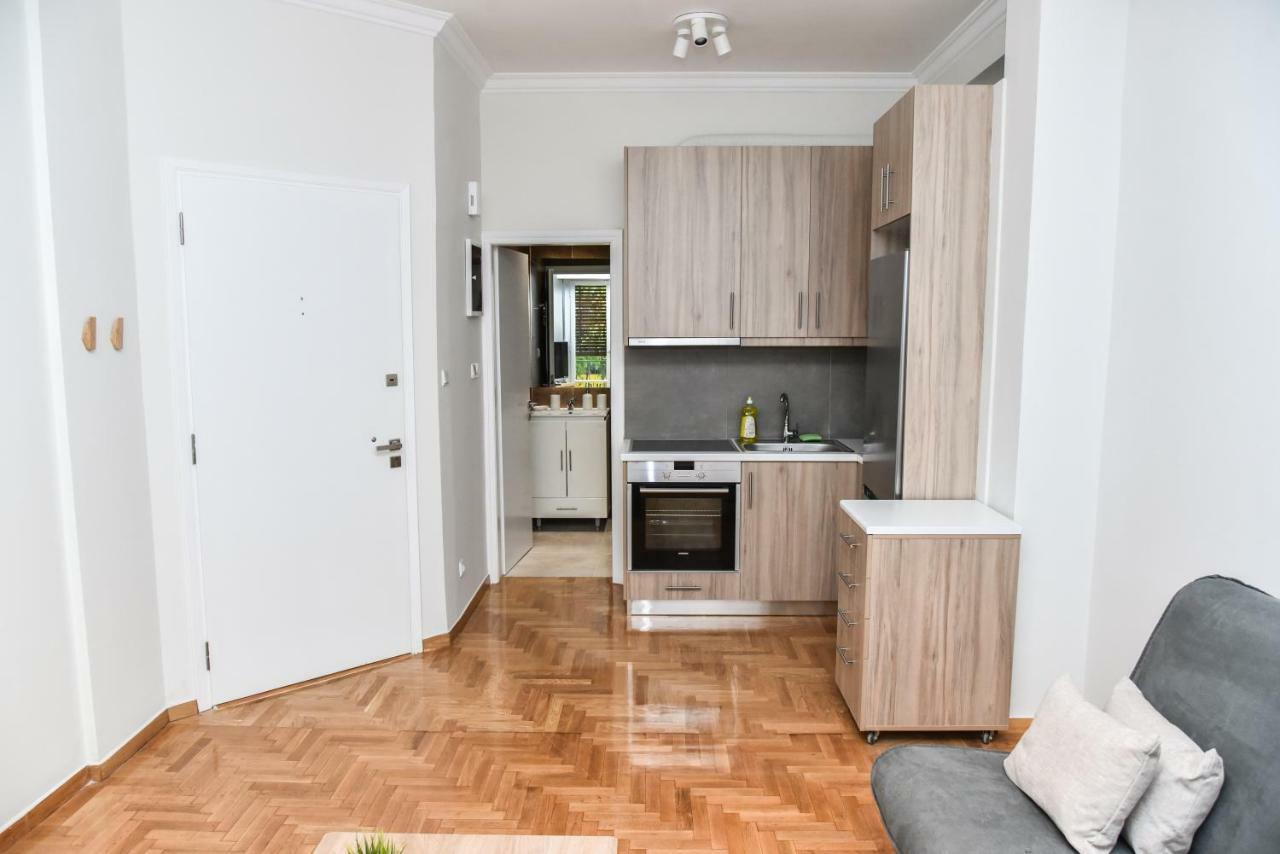 Modern Apartment At Exarchia 1 Bed 2 Pers Athén Kültér fotó